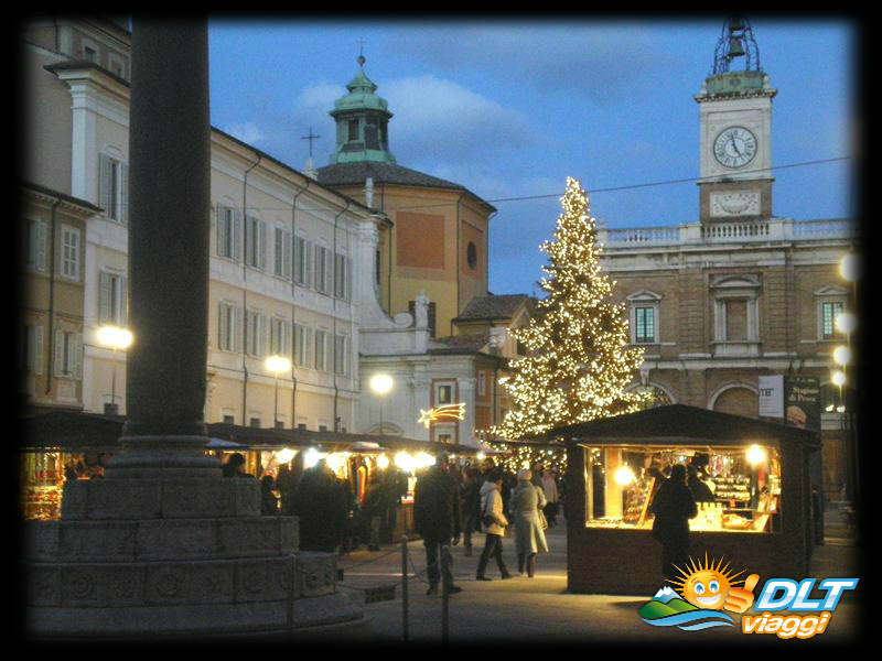 Ferrara Natale.Mercatini Di Natale Ferrara Ravenna Ferrara Emilia Romagna Dlt Viaggi