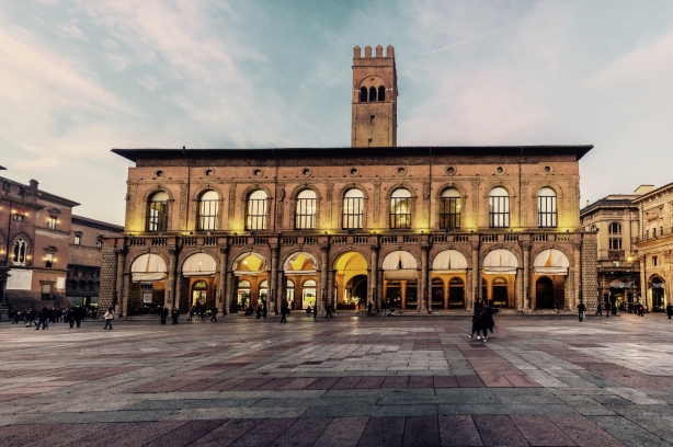 Piazza_Maggiore_ _Bologna