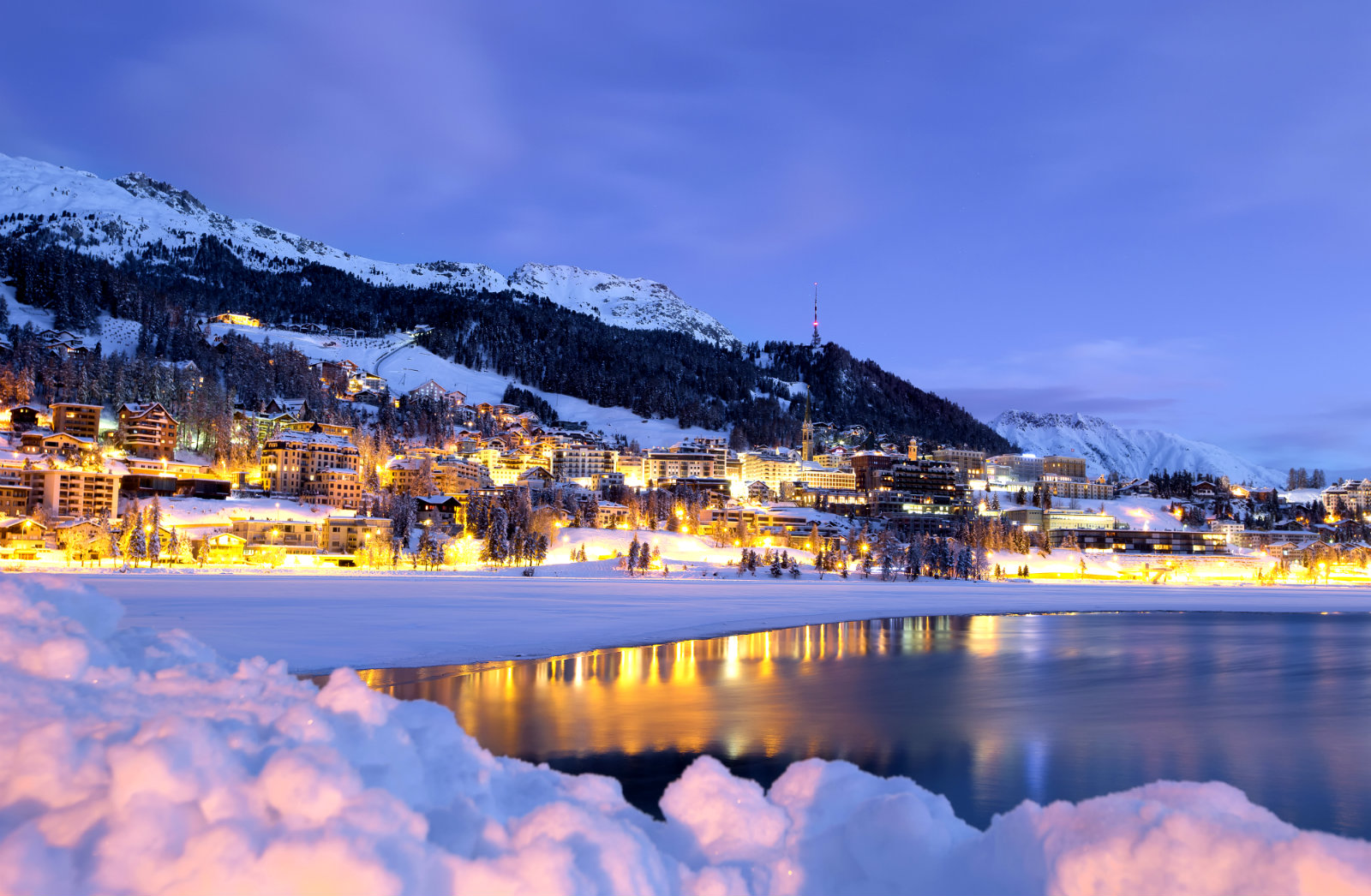 Mercatini Natale Livigno.Mercatini Di Natale Livigno St Moritz E Trenino Rosso Aprica Lombardia Dlt Viaggi