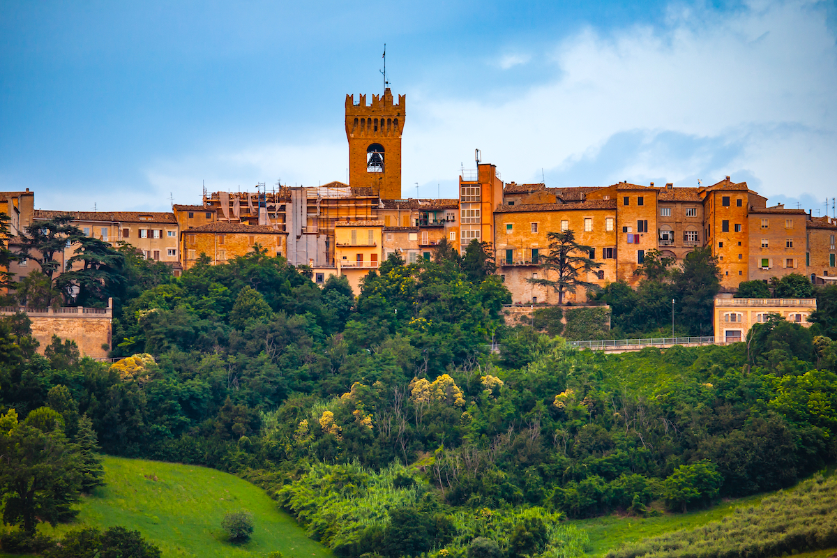 RECANATI La città della poesia E LORETO | Recanati, Marche | DLT ...