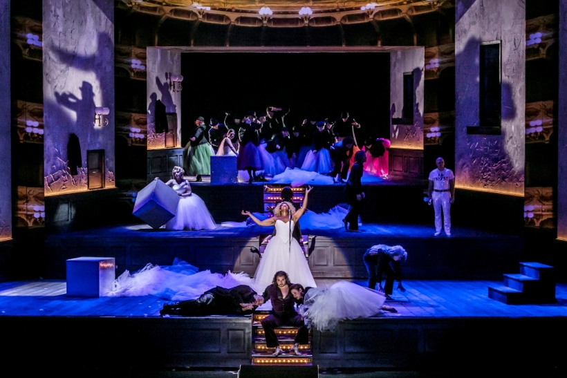 © Jochen Quast Dresden Semperoper Hoffmanns Erzaehlungen