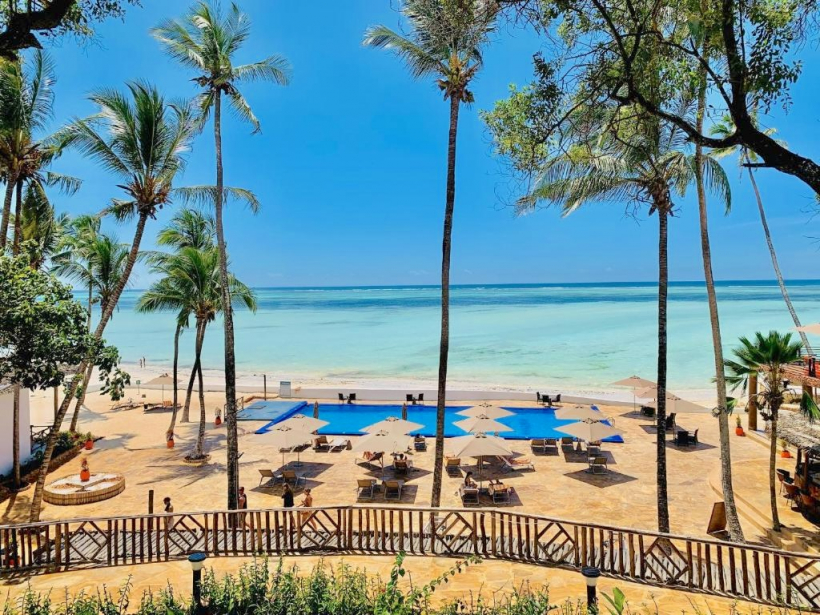 1 royal mandarin hotel & resort   ZANZIBAR