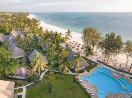 1 Kiwengwa Beach resort   ZANZIBAR