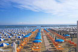 1 HOTEL DES BAINS   CATTOLICA