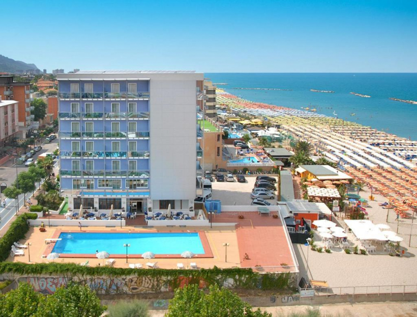 1 HOTEL MAJESTIC   PESARO