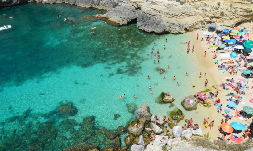 1 camping village la scogliera salento   santa cesarea terme
