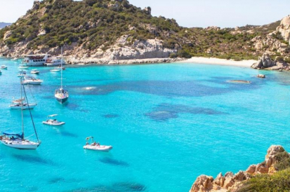 1 Malaspina Beach Resort   Bosa